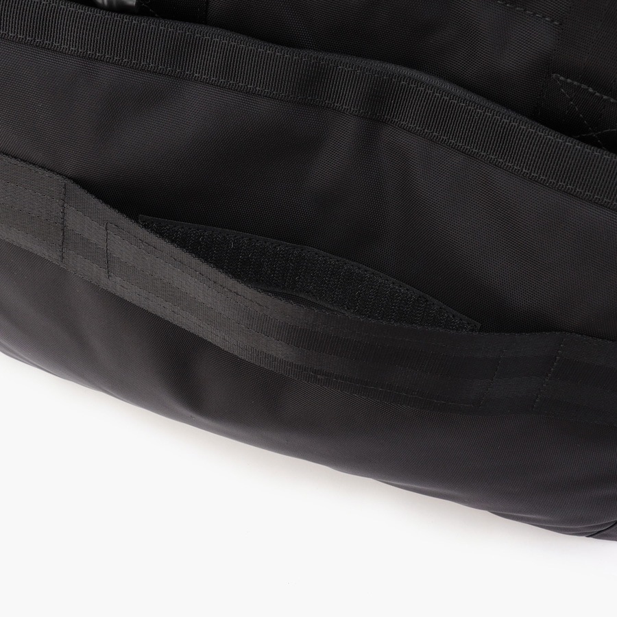 �����٤�Υ٥�ƥ��ա� �֥꡼�ե��� BRIEFING �ȡ��ȥХå� TRANSPORT TOTE �ʥ��顼���֥�å��� BRA251T54