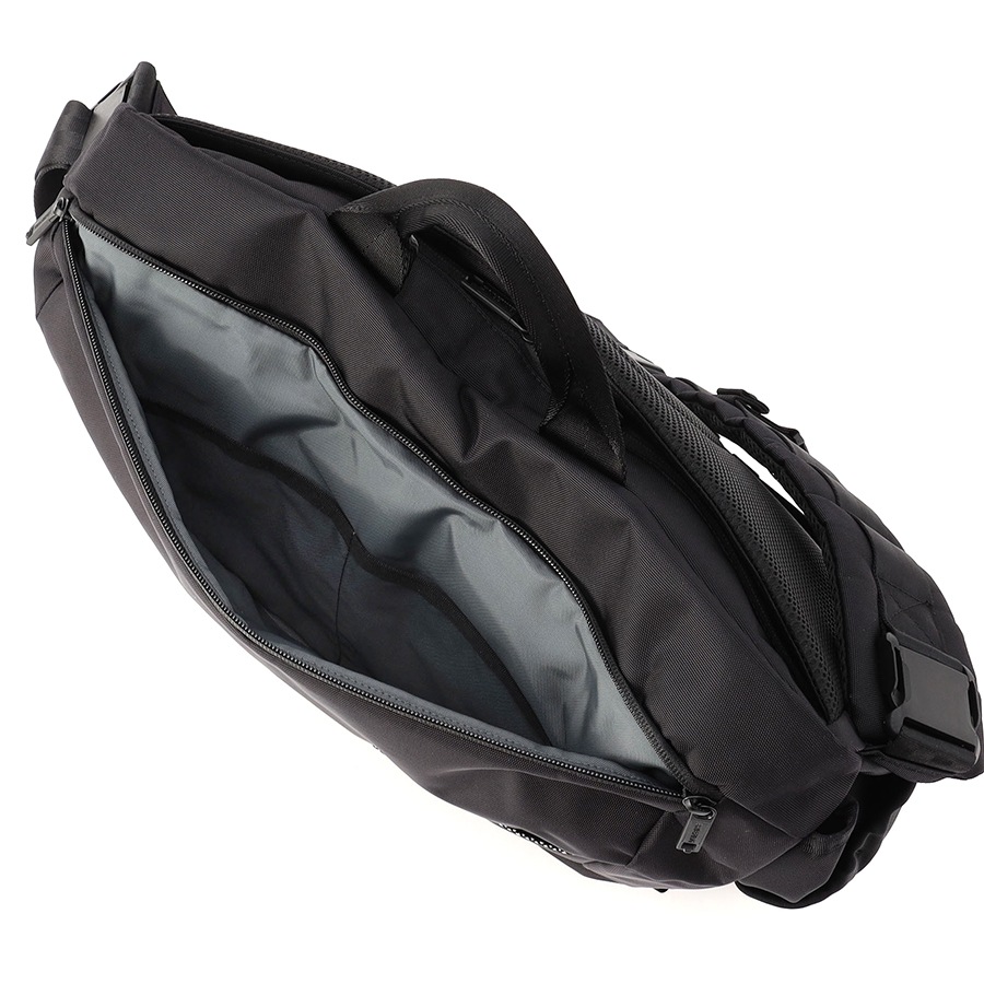 �����٤�Υ٥�ƥ��ա� �֥꡼�ե��� BRIEFING ��å��󥸥㡼�Хå� L MFC MESSENGER L WR �ʥ��顼���֥�å��� BRA243L03