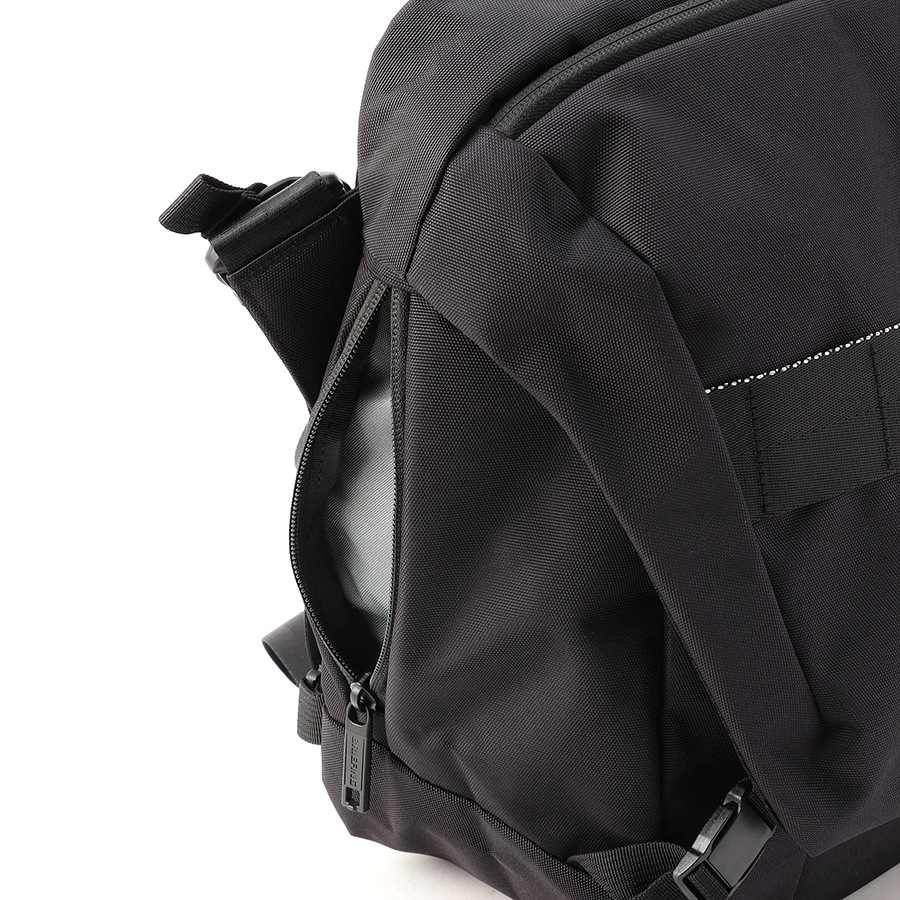 �����٤�Υ٥�ƥ��ա� �֥꡼�ե��� BRIEFING ��å��󥸥㡼�Хå� L MFC MESSENGER L WR �ʥ��顼���֥�å��� BRA243L03