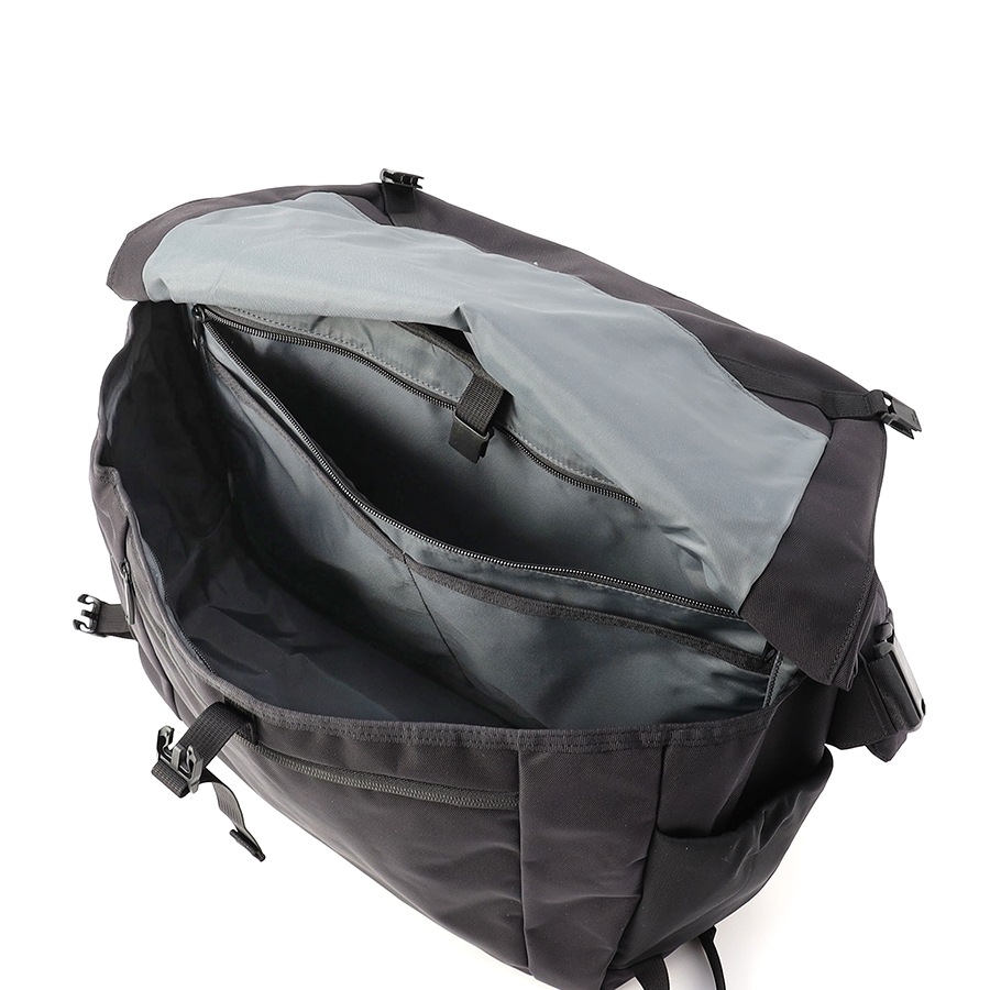 �����٤�Υ٥�ƥ��ա� �֥꡼�ե��� BRIEFING ��å��󥸥㡼�Хå� L MFC MESSENGER L WR �ʥ��顼���֥�å��� BRA243L03