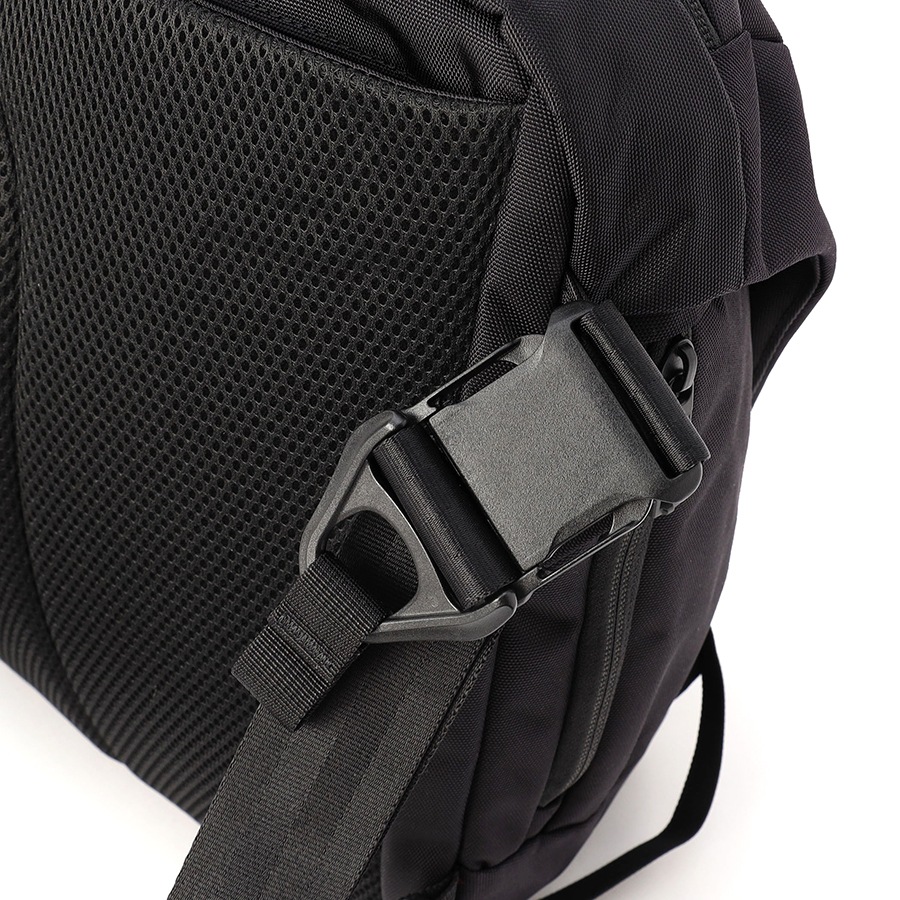 �����٤�Υ٥�ƥ��ա� �֥꡼�ե��� BRIEFING ��å��󥸥㡼�Хå� L MFC MESSENGER L WR �ʥ��顼���֥�å��� BRA243L03