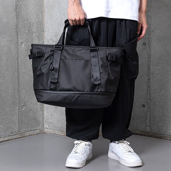 �����٤�Υ٥�ƥ��ա� MAKAVELIC �ޥ���٥�å� LUDUS HYDRO 2WAY TOTE BAG 2WAY�ȡ��ȥХå� �ʥ��顼���֥�å��� 3126-10201