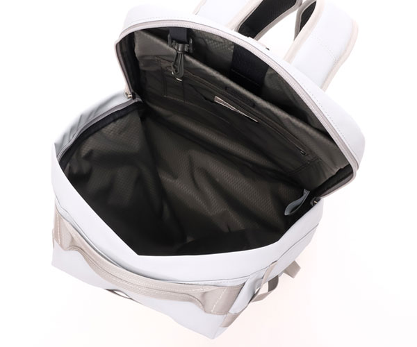 �����٤�Υ٥�ƥ��ա� CIE ���� ����å�3 �Хå��ѥå� �ʥ��顼���饤�ȥ��졼�� 032050