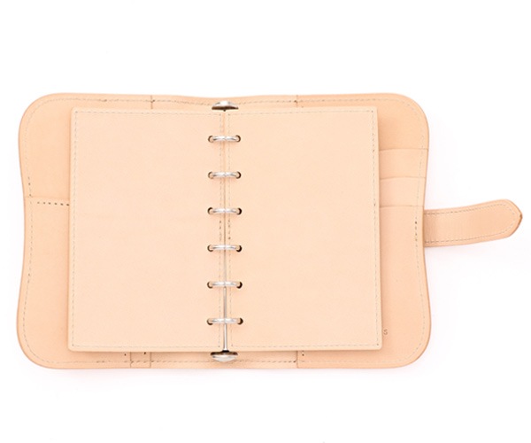 ワイルドスワンズ・システム手帳（ミニ6穴）サドルプルアップのチョコ ミニ6穴システム手帳《ジェネシス》サドルプルアップ グリーン