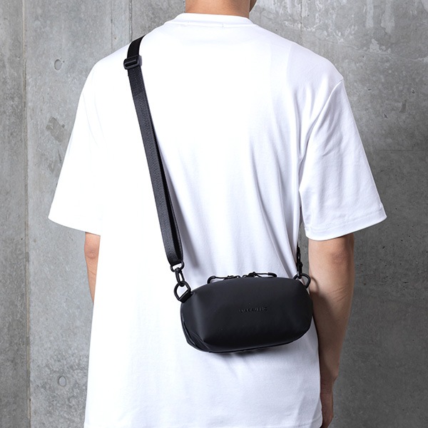 �����٤�Υ٥�ƥ��ա� MAKAVELIC �ޥ���٥�å� LUDUS SORT MULTI POUCH �ޥ���ݡ��� �ʥ��顼���֥�å��� 3126-30701