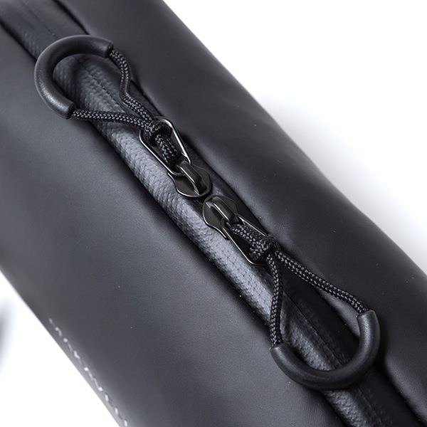 �����٤�Υ٥�ƥ��ա� MAKAVELIC �ޥ���٥�å� LUDUS SORT MULTI POUCH �ޥ���ݡ��� �ʥ��顼���֥�å��� 3126-30701