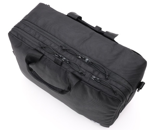 �����٤�Υ٥�ƥ��ա� NEW ERA �˥塼���� �����Х� �桼�ƥ���ƥ� 3WAY �֥꡼�եХå� 26L �ʥ��顼���֥�å��� 14521357