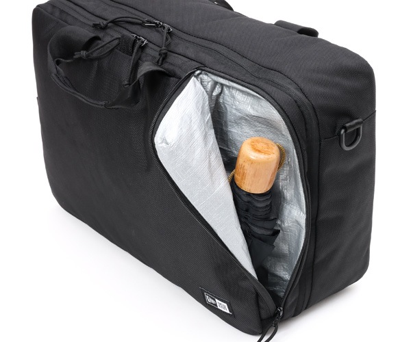 �����٤�Υ٥�ƥ��ա� NEW ERA �˥塼���� �����Х� �桼�ƥ���ƥ� 3WAY �֥꡼�եХå� 26L �ʥ��顼���֥�å��� 14521357