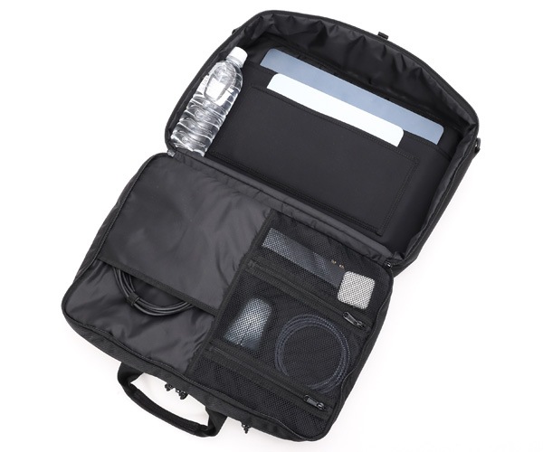 �����٤�Υ٥�ƥ��ա� NEW ERA �˥塼���� �����Х� �桼�ƥ���ƥ� 3WAY �֥꡼�եХå� 26L �ʥ��顼���֥�å��� 14521357