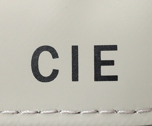 �����٤�Υ٥�ƥ��ա� CIE ���� �����ꥢ�� ����󥰥Хå� S �ʥ��顼�����졼�� 021831
