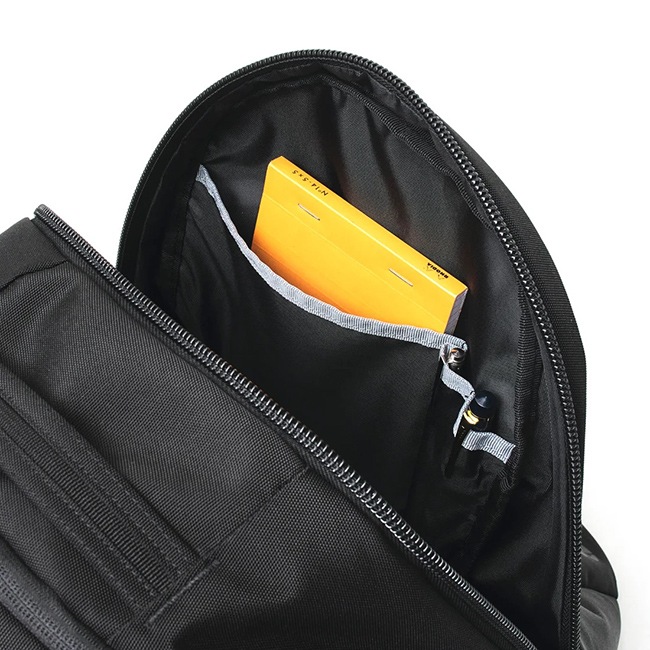 選べるノベルティ付】Incase インケース Grid Backpack 23L バック