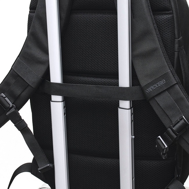 選べるノベルティ付】Incase インケース Grid Backpack 23L バック