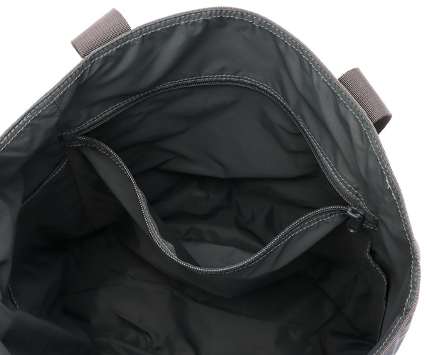 �����٤�Υ٥�ƥ��ա� �֥꡼�ե��� BRIEFING �ȡ��ȥХå� M COLLEGE TOTE M �ʥ��顼�����졼�� BRA243T27