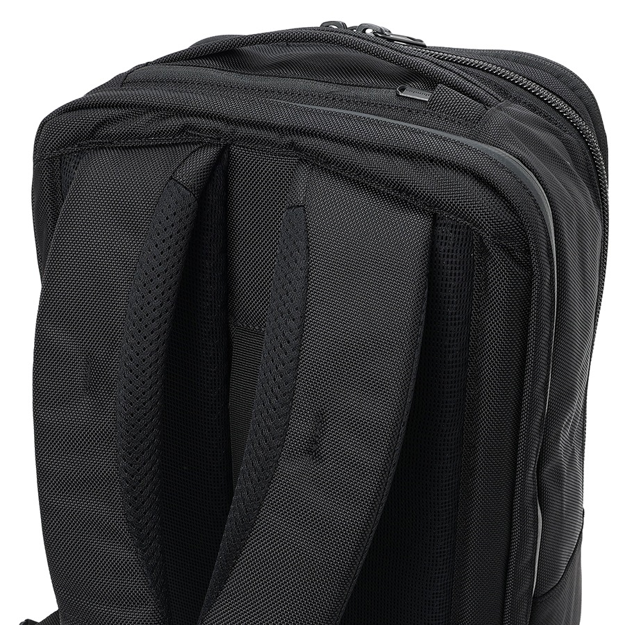 �����٤�Υ٥�ƥ��ա� Columbia ������ӥ� Star Range ��������� TF 23L �Хå��ѥå� �ʥ��顼���֥�å��� PU7970