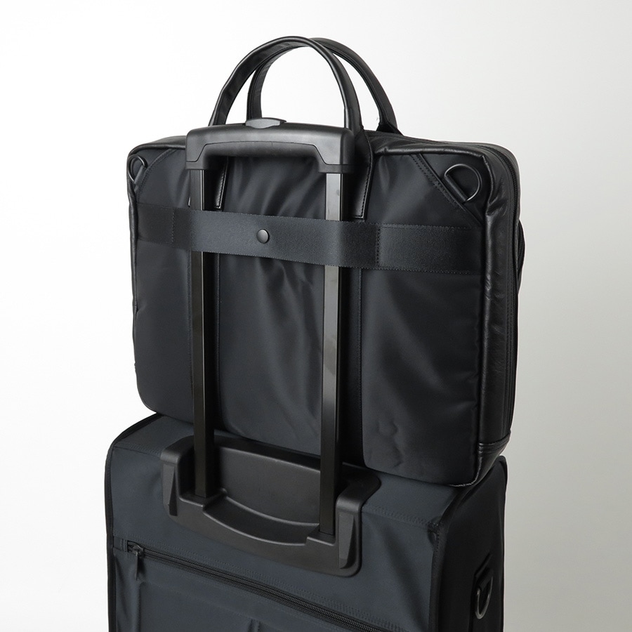 【極美品】COOLCAT ビジネスバック 2WAY 吉田カバン クールキャット 選べるノベルティ付 クールキャットオリジナル シートベルト 2WAY