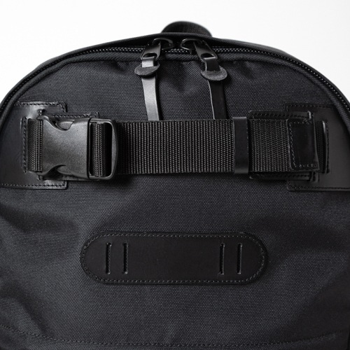 �����٤�Υ٥�ƥ��ա� MAKAVELIC �ޥ���٥�å� TRUCKS ROOTAGE DAYPACK �ǥ��ѥå� �ʥ��顼���������ͥ��ӡ��ߥ�åɡ� 3123-10104