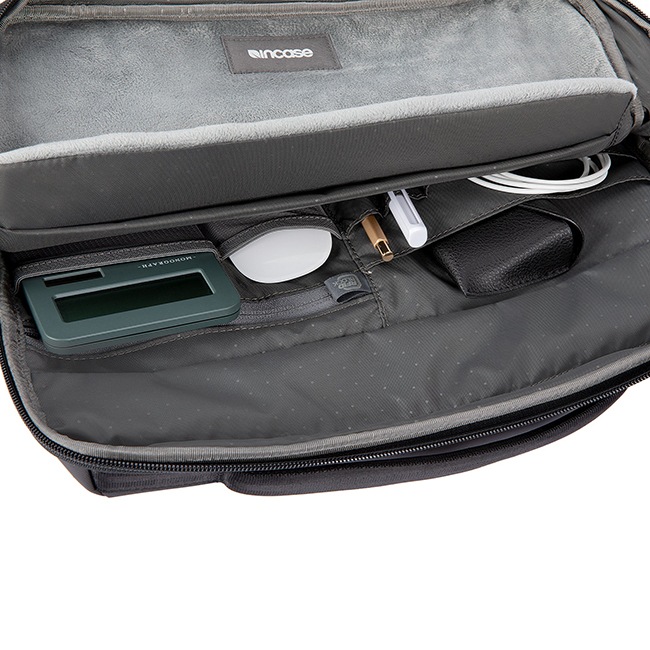 �����٤�Υ٥�ƥ��ա�Incase ���󥱡��� A.R.C. Brief �֥꡼�ե����� �ʥ��顼���֥�å��� 137222053006