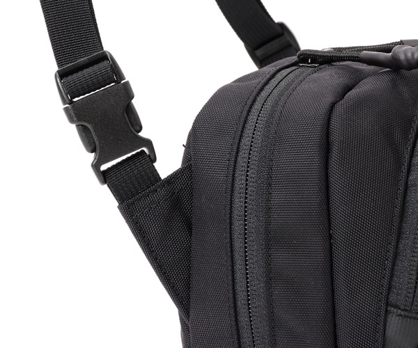 �����٤�Υ٥�ƥ��ա� �֥꡼�ե��� BRIEFING ���������Хå� SQ SHOULDER LE �ʥ��顼���֥�å��� BRA231L15