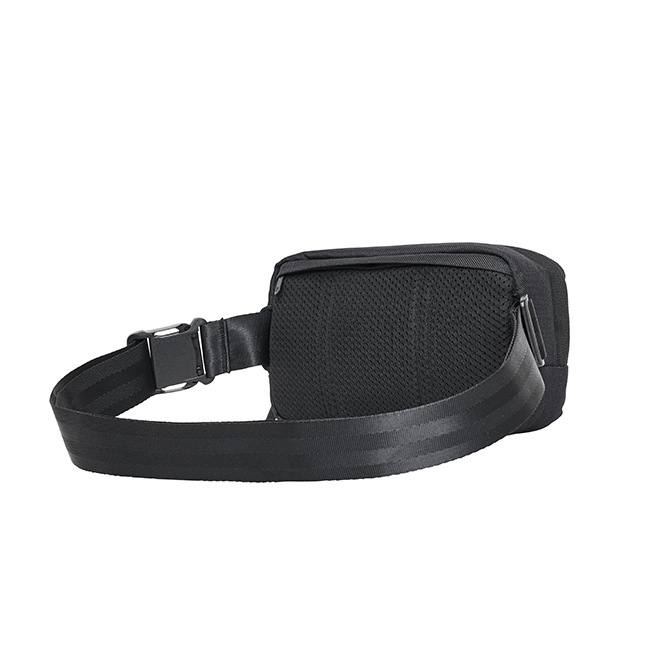 �����٤�Υ٥�ƥ��ա�Incase ���󥱡��� Crosstown Sling 2L ����󥰥Хå� �ʥ��顼���֥�å��� 137243053001