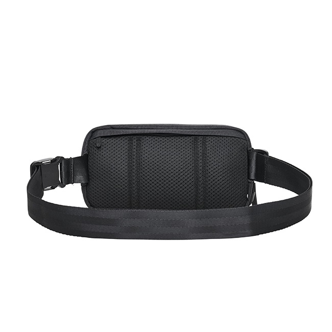 �����٤�Υ٥�ƥ��ա�Incase ���󥱡��� Crosstown Sling 2L ����󥰥Хå� �ʥ��顼���֥�å��� 137243053001
