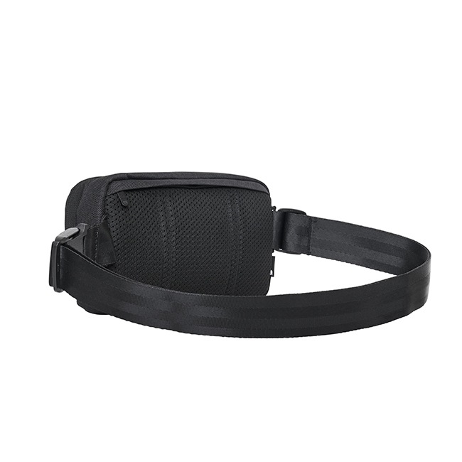 �����٤�Υ٥�ƥ��ա�Incase ���󥱡��� Crosstown Sling 2L ����󥰥Хå� �ʥ��顼���֥�å��� 137243053001