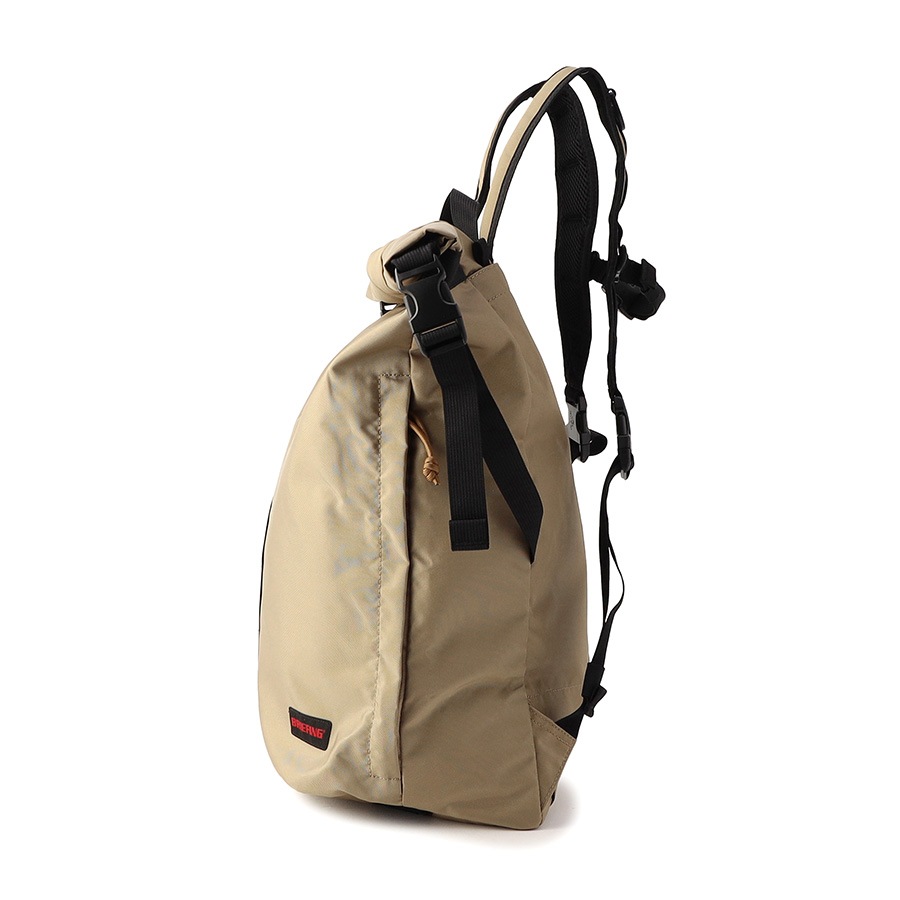 �����٤�Υ٥�ƥ��ա� �֥꡼�ե��� BRIEFING �Хå��ѥå� NEO TRAVELER �ʥ��顼���֥�å��� BRA241P23