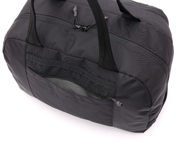 �����٤�Υ٥�ƥ��ա� �֥꡼�ե��� BRIEFING �ܥ��ȥ�Хå� OVAL BOSTON �ʥ��顼���֥�å��� BRA233N17