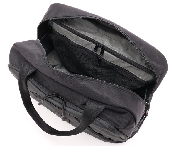 �����٤�Υ٥�ƥ��ա� �֥꡼�ե��� BRIEFING �ܥ��ȥ�Хå� OVAL BOSTON �ʥ��顼���֥�å��� BRA233N17