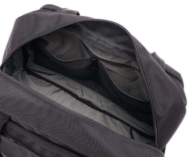 �����٤�Υ٥�ƥ��ա� �֥꡼�ե��� BRIEFING �ܥ��ȥ�Хå� OVAL BOSTON �ʥ��顼���֥�å��� BRA233N17