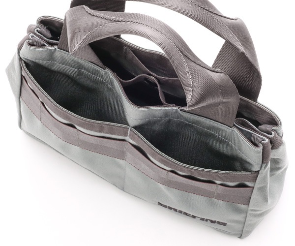 �����٤�Υ٥�ƥ��ա� �֥꡼�ե��� BRIEFING �����ȥȡ��� CLASSIC CART TOTE FD �ʥ��顼���ǥ˥॰�졼�� BRG251T51