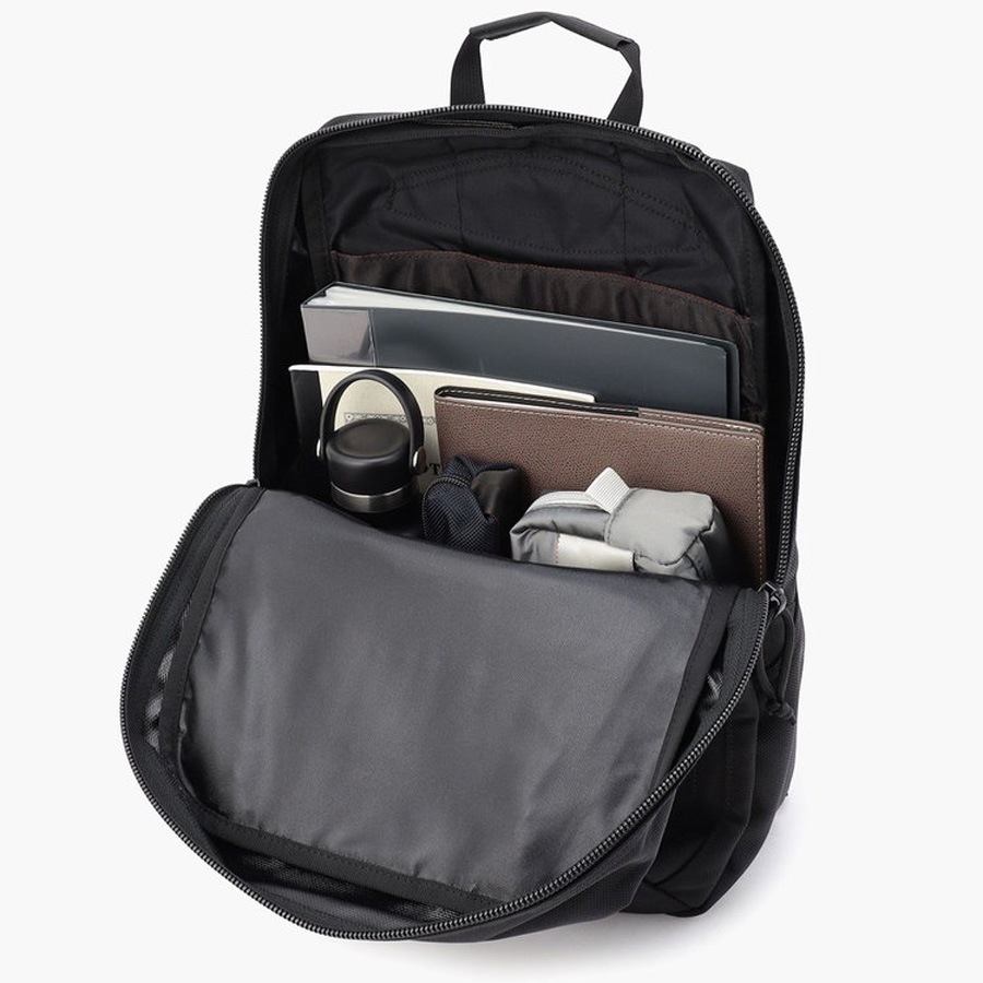 �����٤�Υ٥�ƥ��ա� �֥꡼�ե��� BRIEFING �Хå��ѥå� DELTA SQ PACK �ʥ��顼���֥�å��� BRA253P01