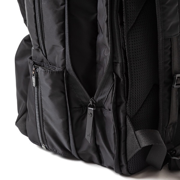 �����٤�Υ٥�ƥ��ա� MAKAVELIC �ޥ���٥�å� BBC2 BACKPACK �Хå��ѥå� �ʥ��顼���֥�å��� 3122-10110
