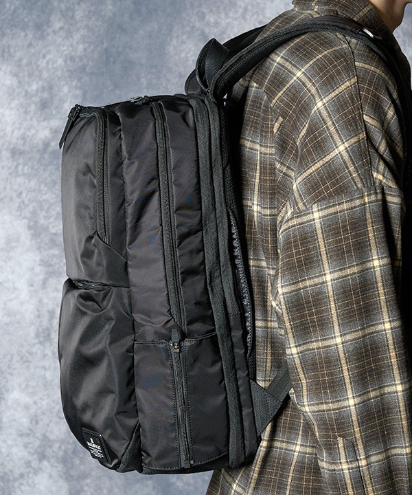 �����٤�Υ٥�ƥ��ա� MAKAVELIC �ޥ���٥�å� BBC2 BACKPACK �Хå��ѥå� �ʥ��顼���֥�å��� 3122-10110