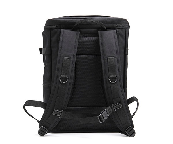 �ڸ���ȥ�٥�ݡ����ץ쥼��ȡۡ����٤�Υ٥�ƥ��ա� Manhattan Portage �ޥ�ϥå���ݡ��ơ��� �Хå��ѥå��ʥ��顼���֥�å���MP2231