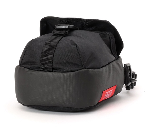 �����٤�Υ٥�ƥ��ա� Manhattan Portage �ޥ�ϥå���ݡ��ơ��� EXPLOR �ݥ����å� �ʥ��顼���֥�å��� MP1402EXPLOR