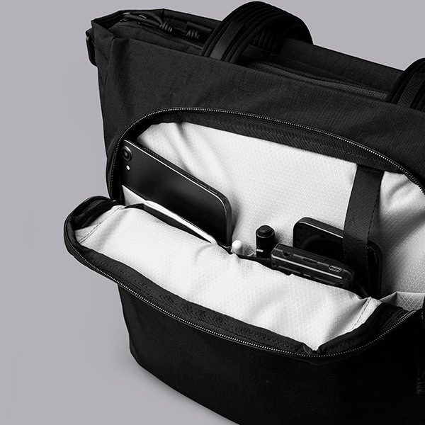 �����٤�Υ٥�ƥ��ա� ALPAKA ����ѥ� BRAVO TOTE V2 14L �ȡ��ȥХå� �ʥ��顼���֥�å�N�� 4269
