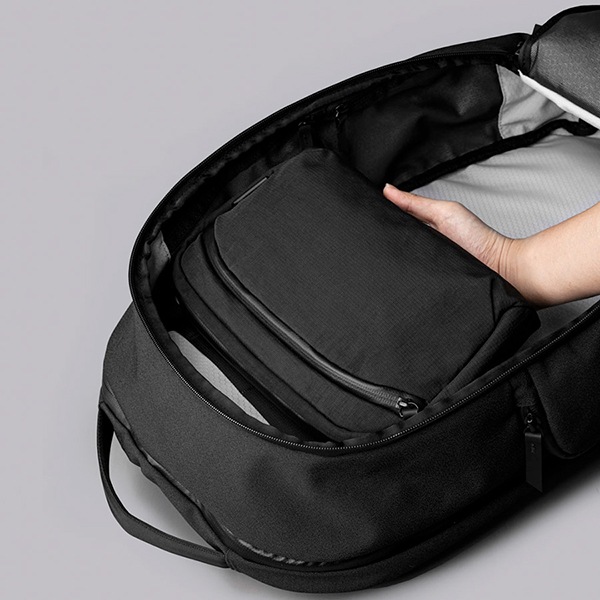 �����٤�Υ٥�ƥ��ա� ALPAKA ����ѥ� FLIGHT SLING 2L AXOFLUX ����󥰥Хå� �ʥ��顼���֥�å�N�� 4129