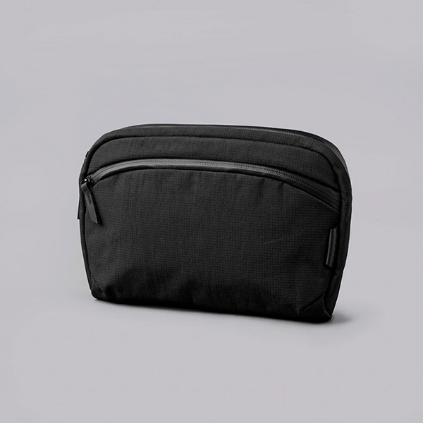 �����٤�Υ٥�ƥ��ա� ALPAKA ����ѥ� FLIGHT SLING 2L AXOFLUX ����󥰥Хå� �ʥ��顼���֥�å�N�� 4129