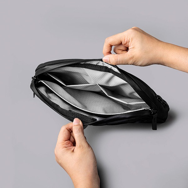 �����٤�Υ٥�ƥ��ա� ALPAKA ����ѥ� FLIGHT SLING 2L AXOFLUX ����󥰥Хå� �ʥ��顼���֥�å�N�� 4129