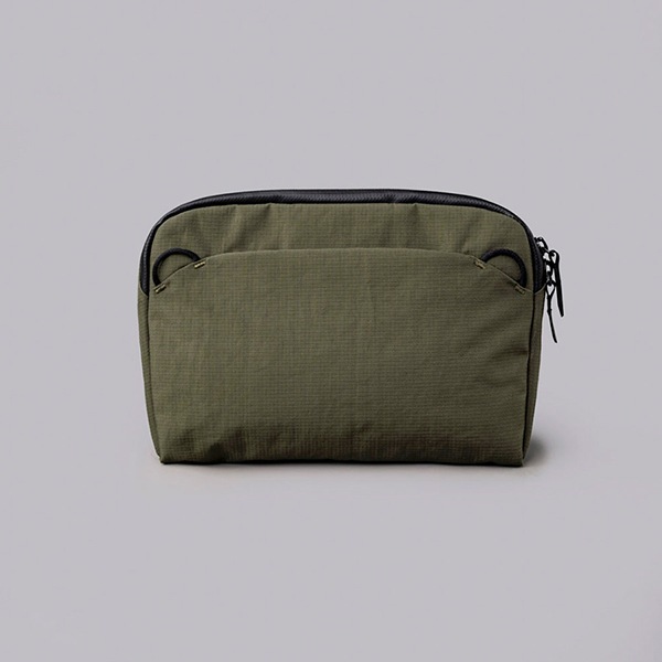 �����٤�Υ٥�ƥ��ա� ALPAKA ����ѥ� FLIGHT SLING 2L AXOFLUX ����󥰥Хå� �ʥ��顼�����꡼��N�ߥ��졼�� 4129