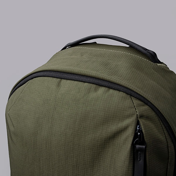 �����٤�Υ٥�ƥ��ա� ALPAKA ����ѥ� METRO BACKPACK 12L �Хå��ѥå� �ʥ��顼�����꡼��N�� 4270