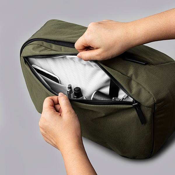 �����٤�Υ٥�ƥ��ա� ALPAKA ����ѥ� METRO BACKPACK 12L �Хå��ѥå� �ʥ��顼�����꡼��N�� 4270