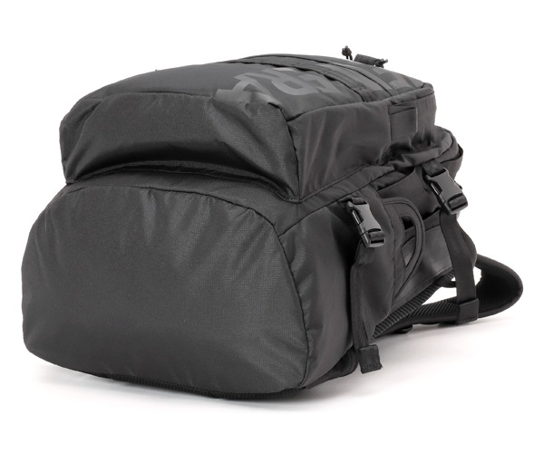 �����٤�Υ٥�ƥ��ա� NEW ERA �˥塼���� ����ꥢ�ѥå� 35L �饤�ȥ������� �ץ��ȥ��� �֥�å��ߥ֥�å� �ʥ��顼���֥�å��� 14521350