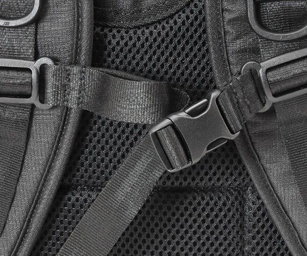 �����٤�Υ٥�ƥ��ա� NEW ERA �˥塼���� ����ꥢ�ѥå� 35L �饤�ȥ������� �ץ��ȥ��� �֥�å��ߥ֥�å� �ʥ��顼���֥�å��� 14521350