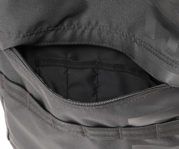 �����٤�Υ٥�ƥ��ա� NEW ERA �˥塼���� ����ꥢ�ѥå� 35L �饤�ȥ������� �ץ��ȥ��� �֥�å��ߥ֥�å� �ʥ��顼���֥�å��� 14521350