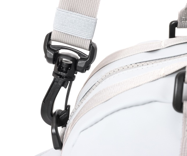 �����٤�Υ٥�ƥ��ա� CIE ���� ����å�3 3WAY�ߥ˥��åե�Хå� �ʥ��顼���饤�ȥ��졼�� 032207