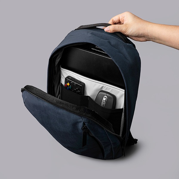 �����٤�Υ٥�ƥ��ա� ALPAKA ����ѥ� METRO BACKPACK 12L �Хå��ѥå� �ʥ��顼���ࡼ��饤�ȥ֥롼N�� 4270