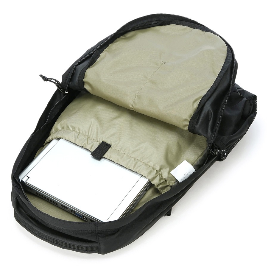 �����٤�Υ٥�ƥ��ա� Columbia ������ӥ� Panacea �ѥʥ����� 33L �Хå��ѥå� �ʥ��顼���֥�å��� PU8708