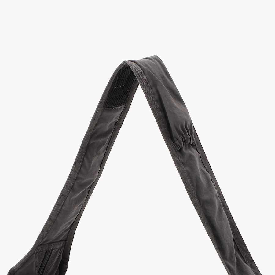 �����٤�Υ٥�ƥ��ա� �֥꡼�ե��� BRIEFING ���������Хå� HOBO BAG WIDE �ʥ��顼�����㥳����� BRA251L12