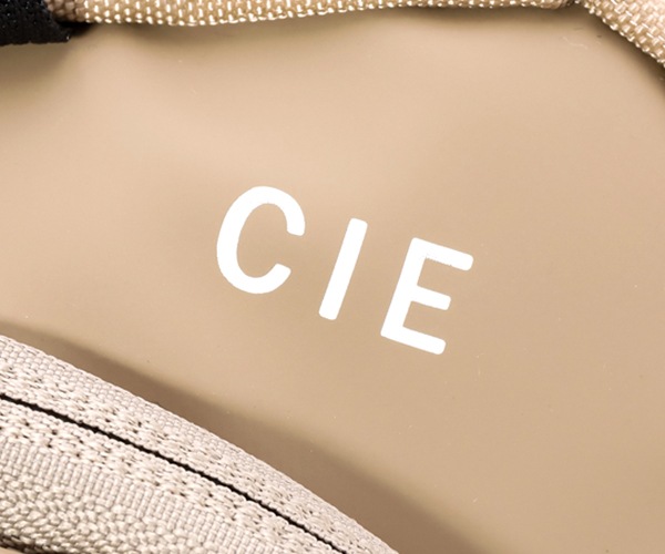 �����٤�Υ٥�ƥ��ա� CIE ���� �����ꥢ�� 2WAY�Хå��ѥå� �ʥ��顼������ɡ� 021807